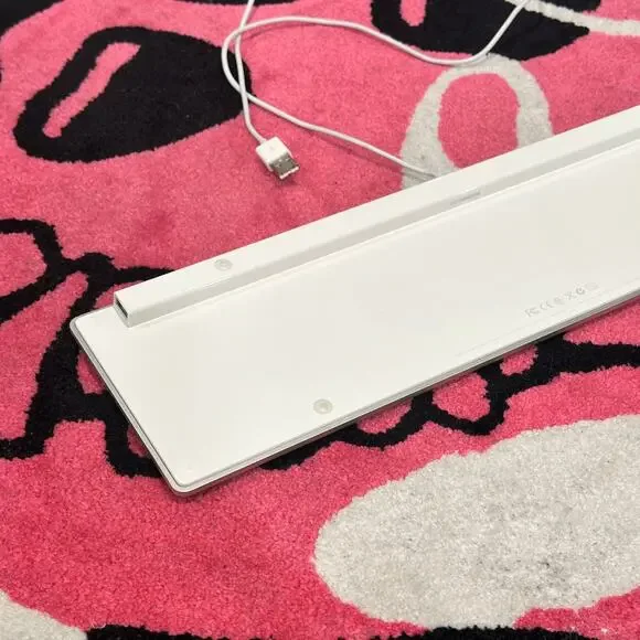 Apple USB Wired Keyboard Used Tested Working Genuine OEM Mac - Picture 4 of 6